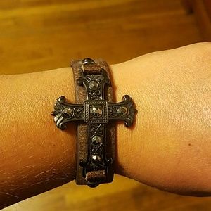 Genuine leather bracelet with cross embellishment