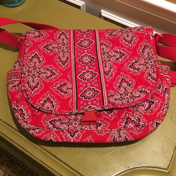 Vera Bradley messenger. SOLD