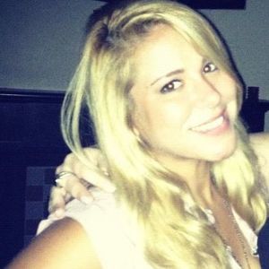 Meet your Posher, Geneveive