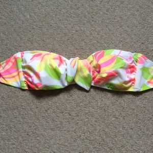 Strapless bikini top