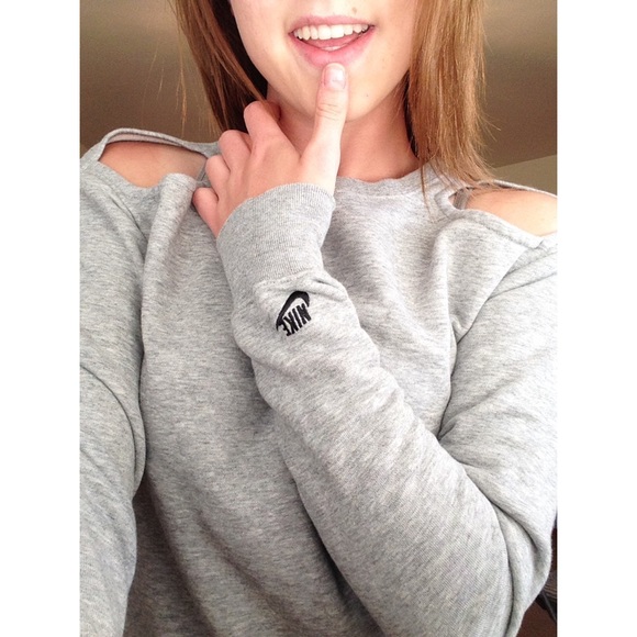 Nike sweater
