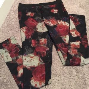Floral printed leggings