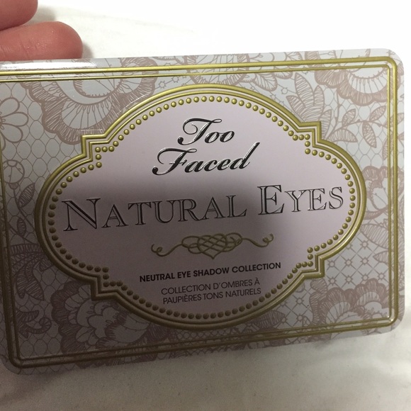 Too faced Natural eyes palette