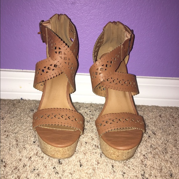 Brown wedges