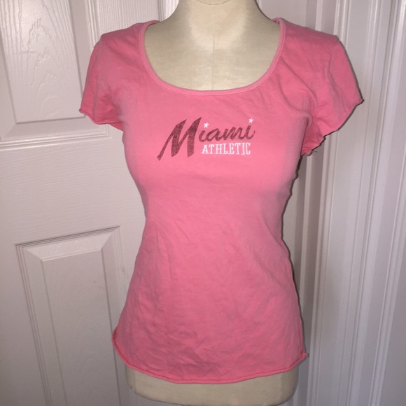 Old Navy Pink Woman's Top; Size Medium