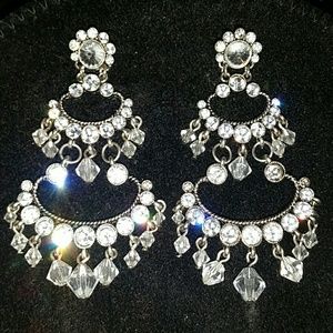 Chandelier earrings