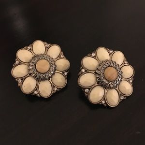 Vintage clip on floral earrings
