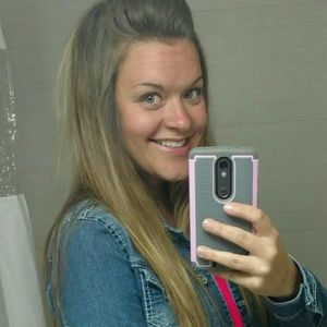 Meet your Posher, Erin