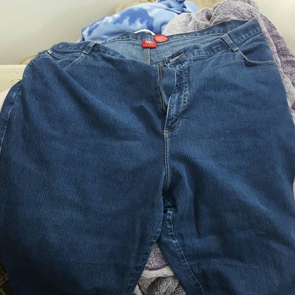 Jeans - Picture 1 of 1
