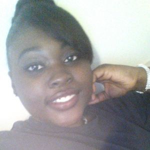 Meet your Posher, Zanaira