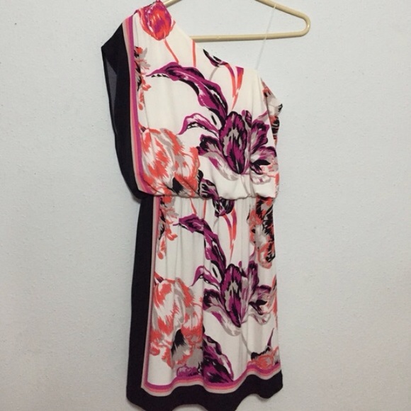 SALE π« Marvelous One Shoulder Dress - Picture 1 of 2