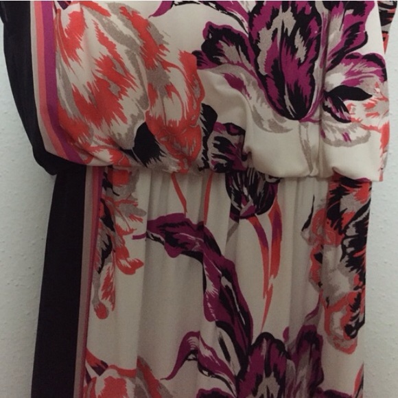 SALE π« Marvelous One Shoulder Dress - Picture 2 of 2