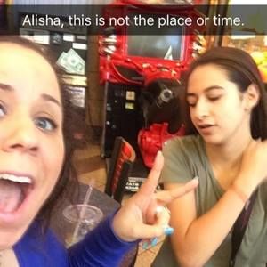 Meet your Posher, Alisha