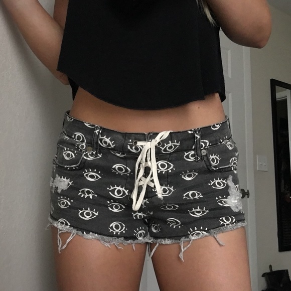 Billabong evil eye shorts