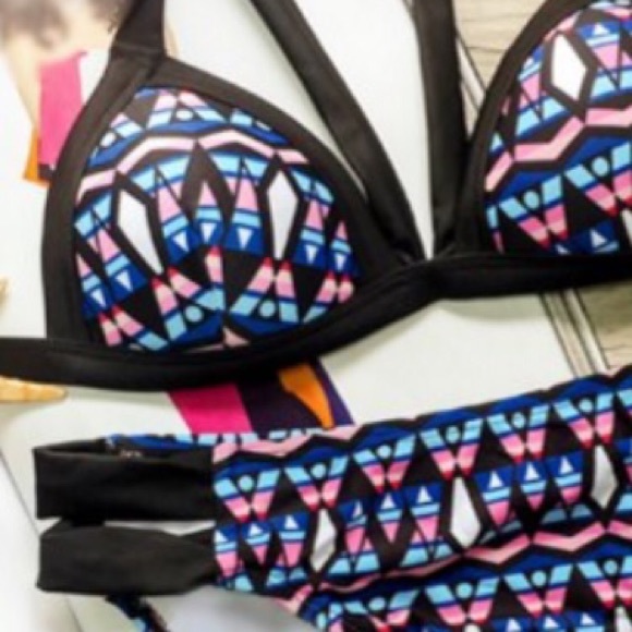 Bikini with double tie top - Picture 2 of 2