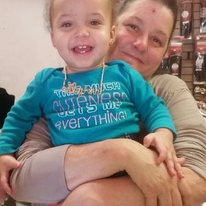 Meet your Posher, Sylvia