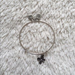 Lucky 4-Leaf Clover Alex & Ani Bracelet