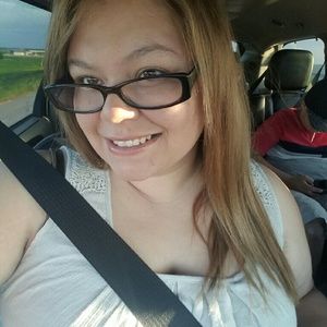 Meet your Posher, Ashlie