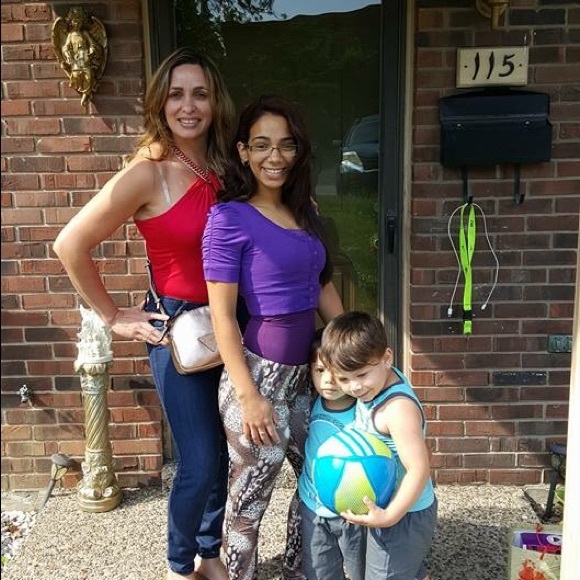 Meet your Posher, Dilayda - Picture 1 of 1