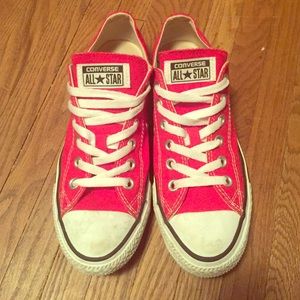 Bright red converse low tops size 7
