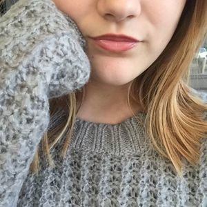 Meet your Posher, Hannah