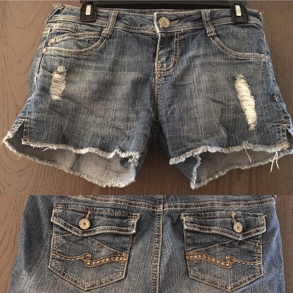 Almost Famous Denim Shorts