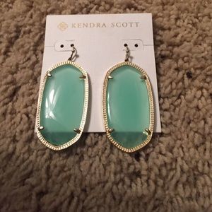 Kendra scott earrings