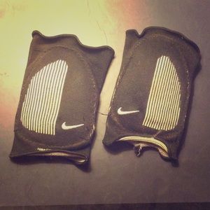 Nike knee pads