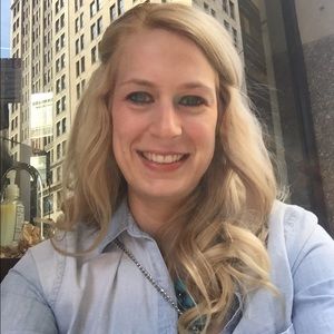 Meet your Posher, Jennifer