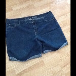 Plus size Jean shorts
