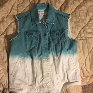 Bullhead ombré vest