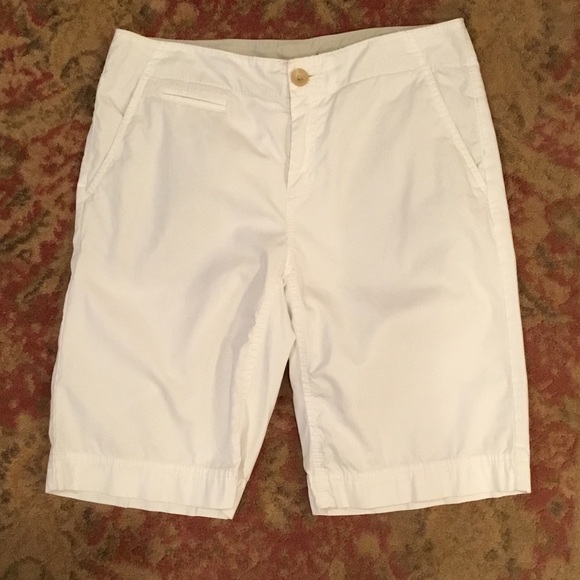 BANANA REPUBLIC SHORTS