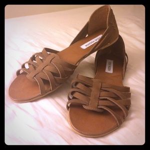 Steve Madden NWOT Flute Sandals: size 11