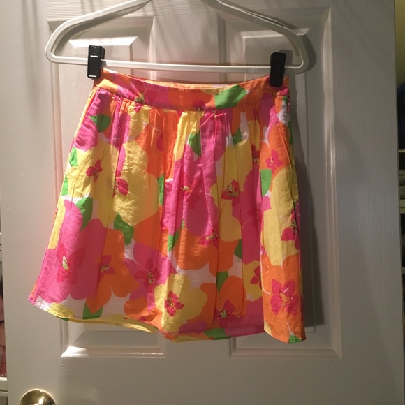 Lilly Pulitzer skirt