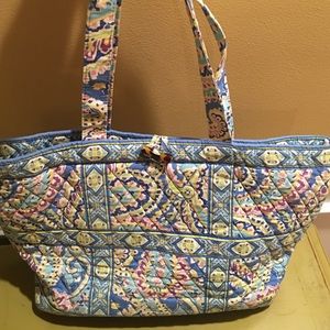 Vera Bradley tote SOLD