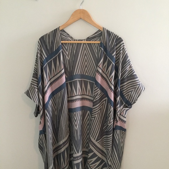 Geo print open front kimono