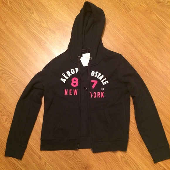 Brand New Aeropostale sweatshirt - Picture 1 of 2