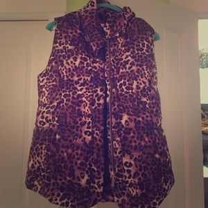 Leopard print vest