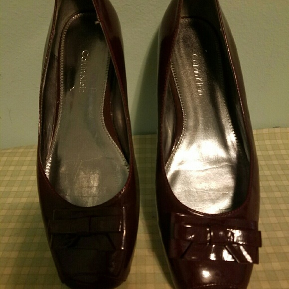 Calvin Klein Flats size 7