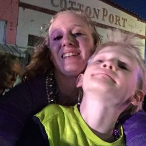 Meet your Posher, Sharie