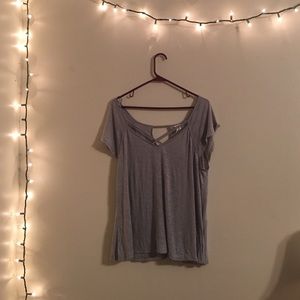 NWT: Gray Bethany Mota T-shirt💞