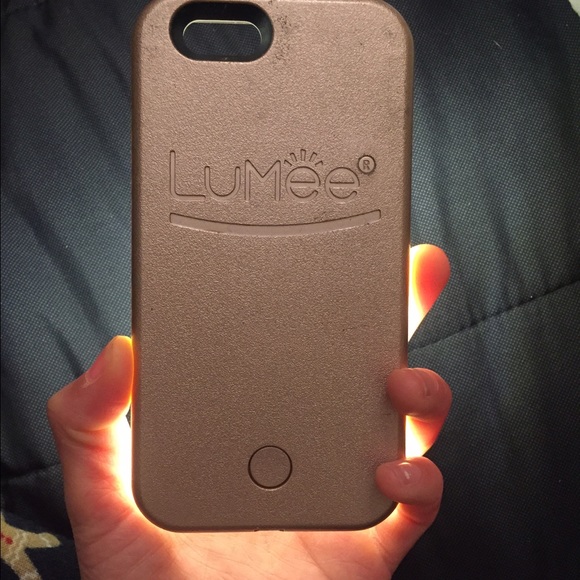 Rose gold lumee case