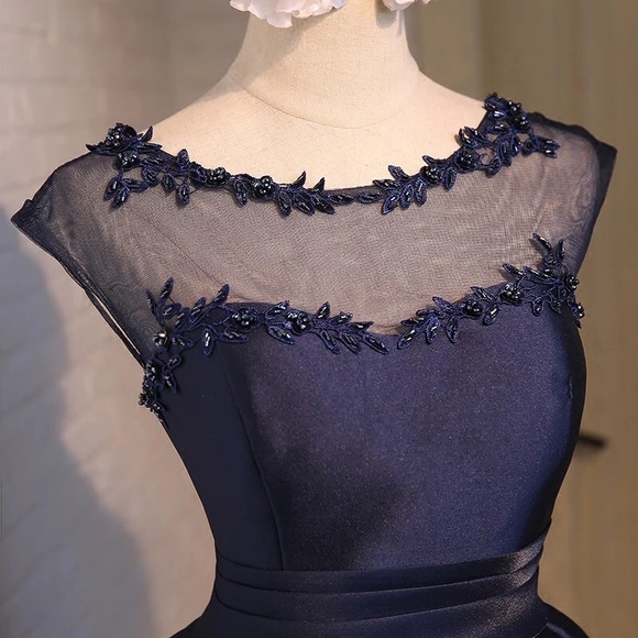 Stunning blue high low dress - Picture 2 of 4