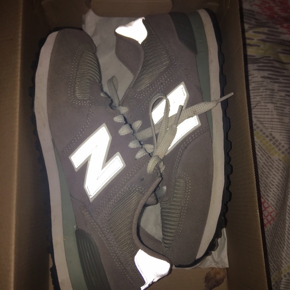 New balance classics women