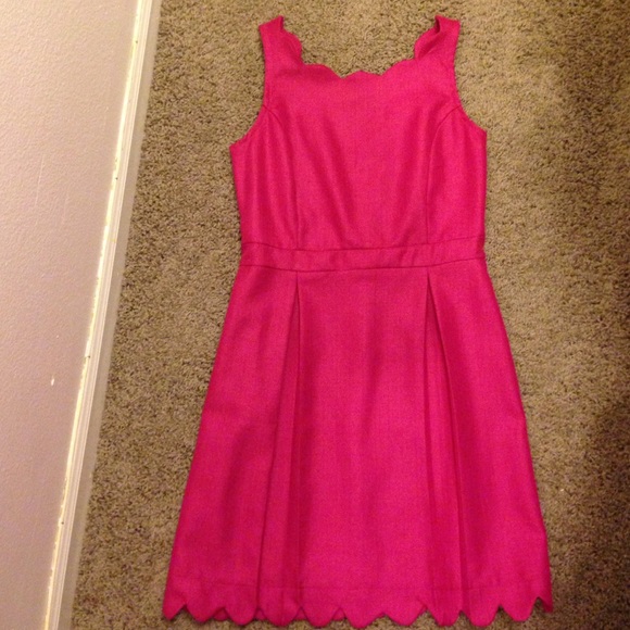 Pink scallop dress