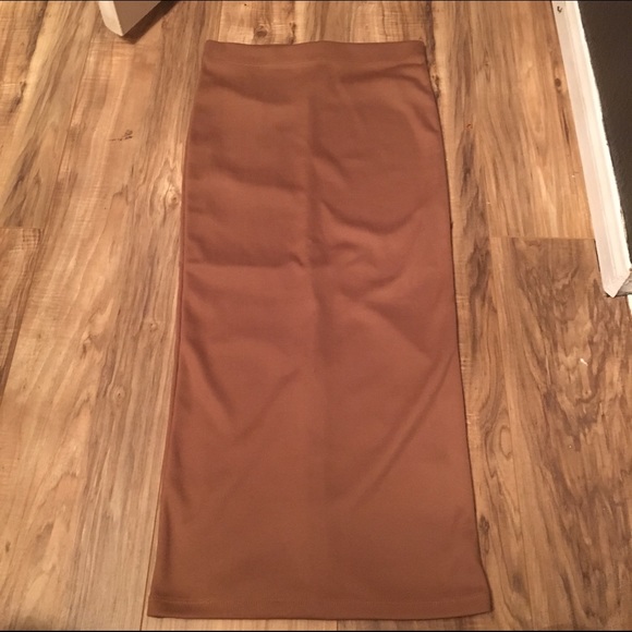Pencil skirt