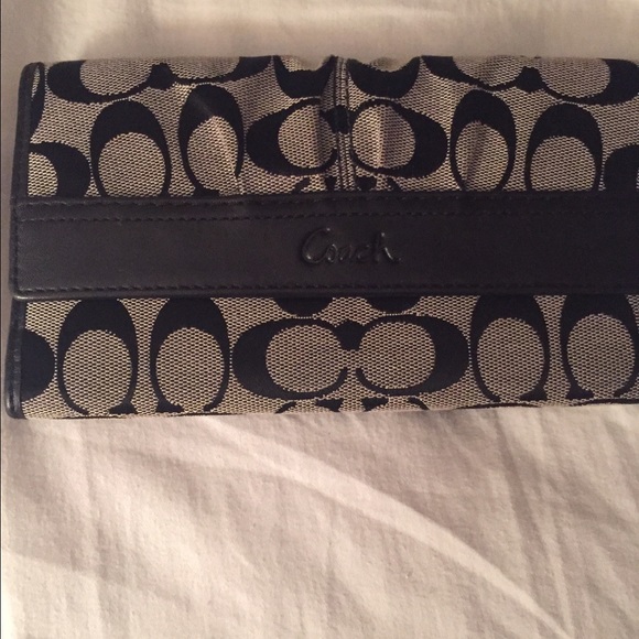Coach wallet