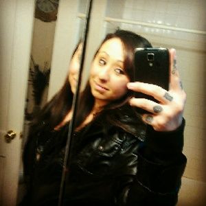 Meet your Posher, Vanessa