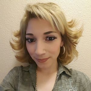 Meet your Posher, Dulce