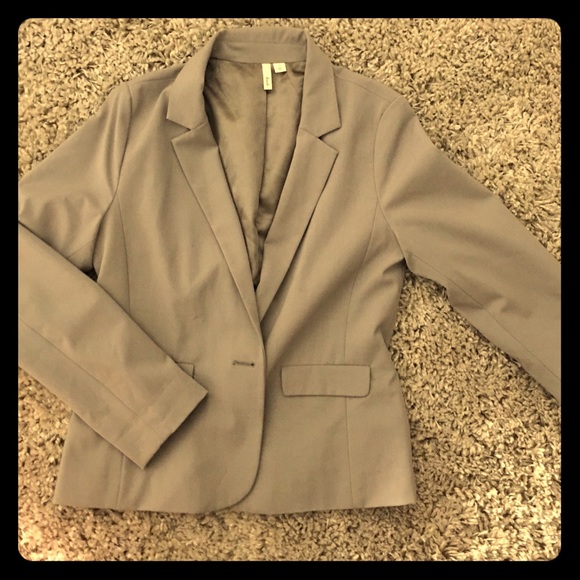Light gray blazer! - Picture 1 of 1